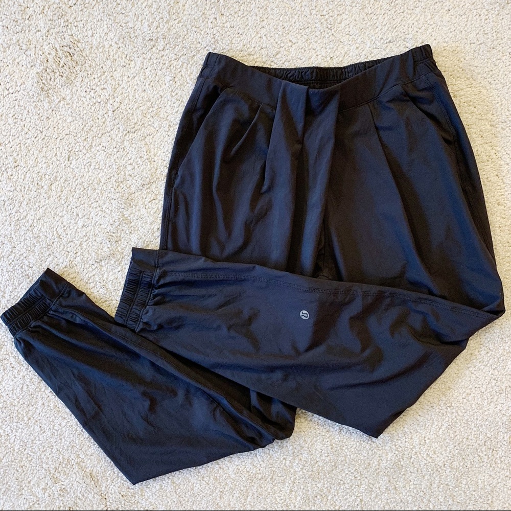 LULULEMON ATHLETICA 🌸 Black Dri-Fit Joggers